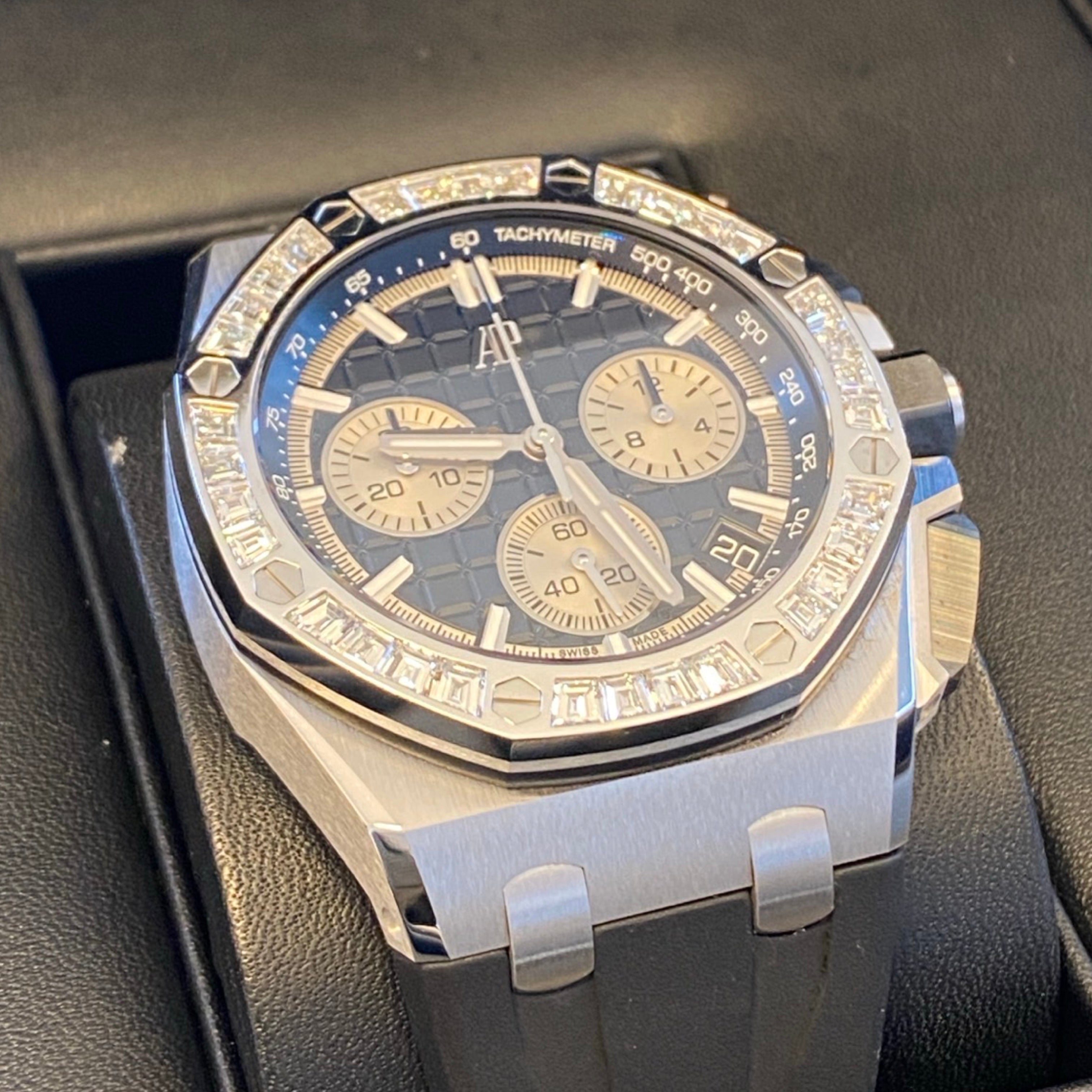 AUDEMARS PIGUET ROYAL OAK OFFSHORE CHRONOGRAPH 26424BC.ZZ.D002CA.01 01/2023 FULLSET