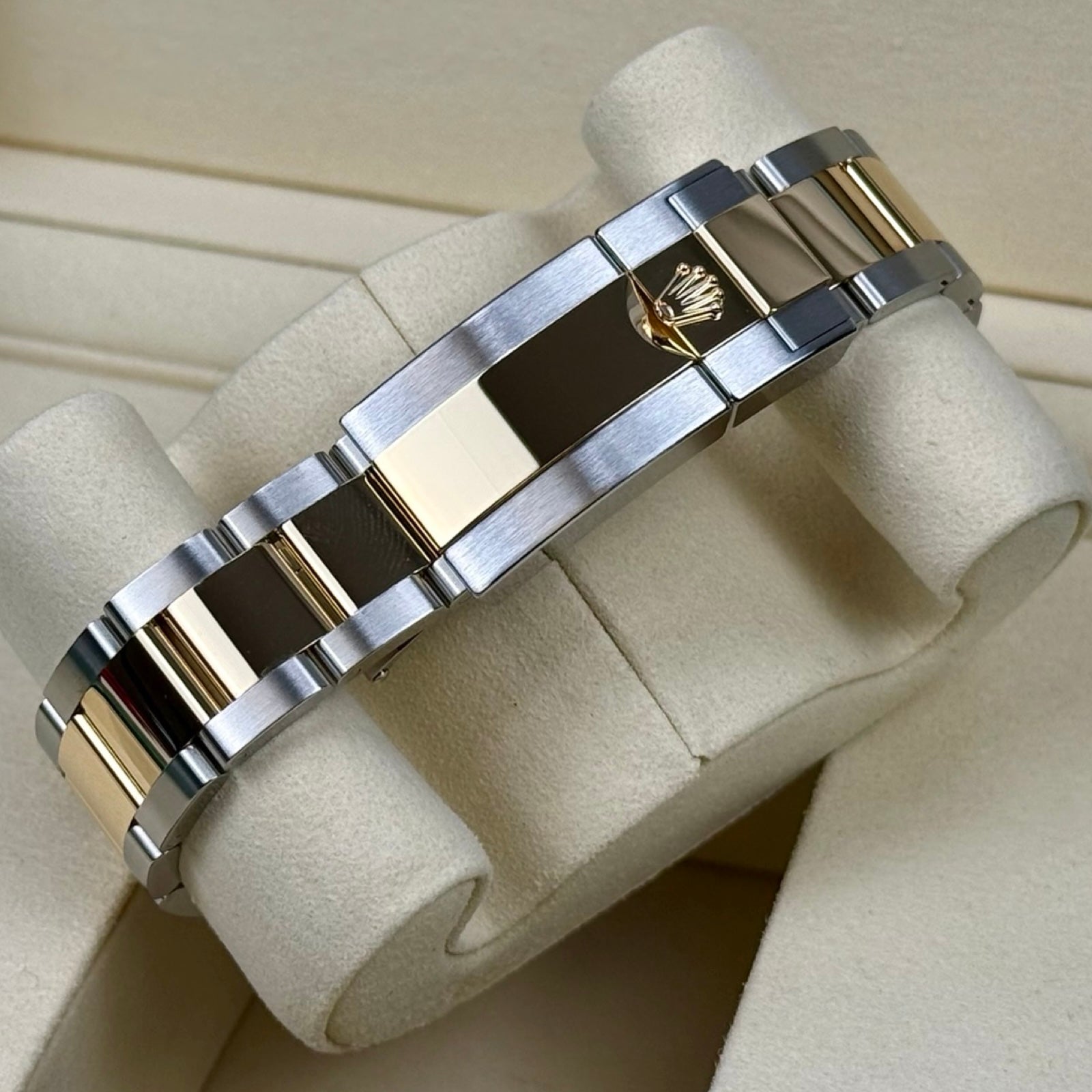 ROLEX COSMOGRAPH DAYTONA 126503 SCHWARZ 09/2025 NEU FULLSET