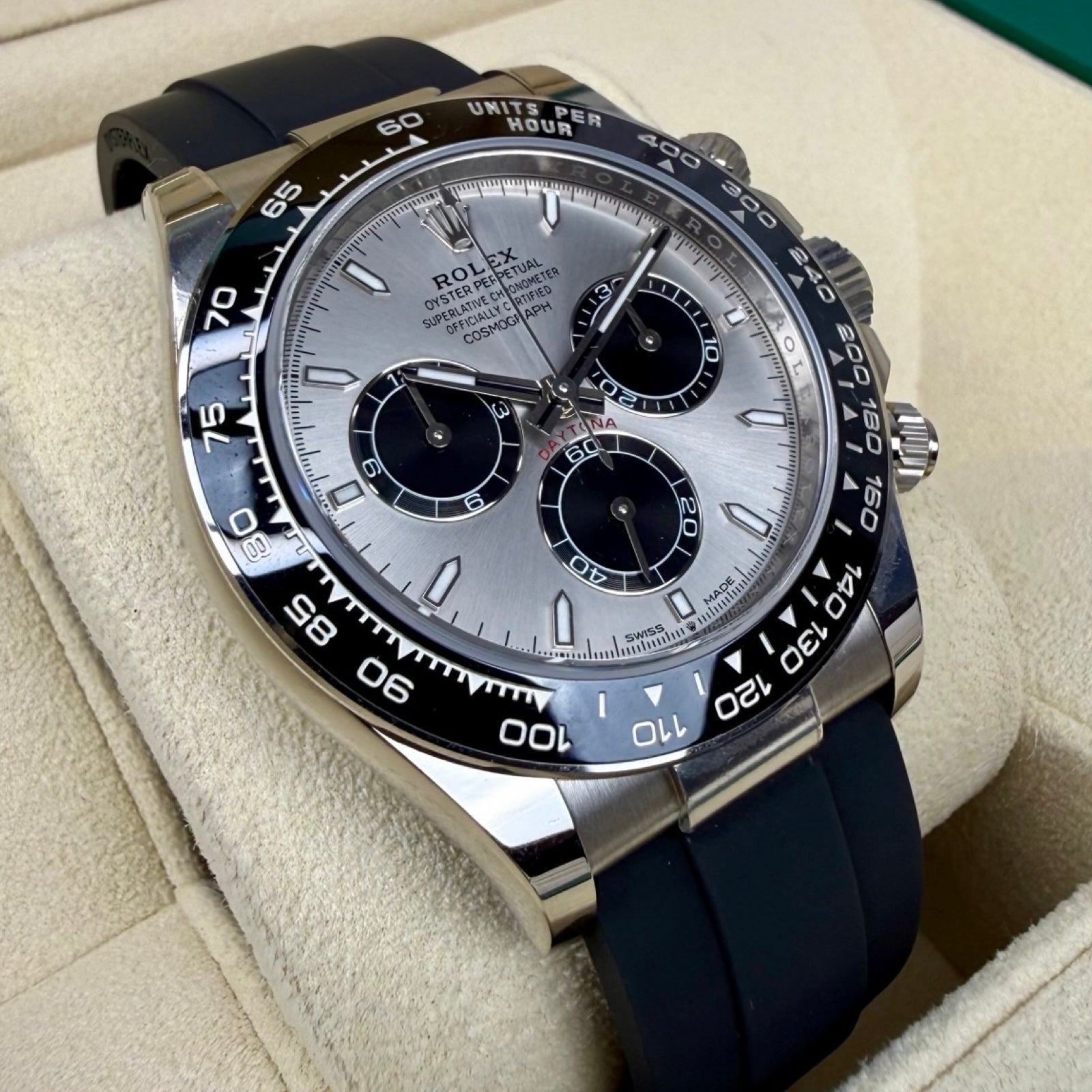 ROLEX COSMOGRAPH DAYTONA OYSTERFLEX 126519LN WEIßGOLD "GHOST" 09/2024 NEU FULLSET