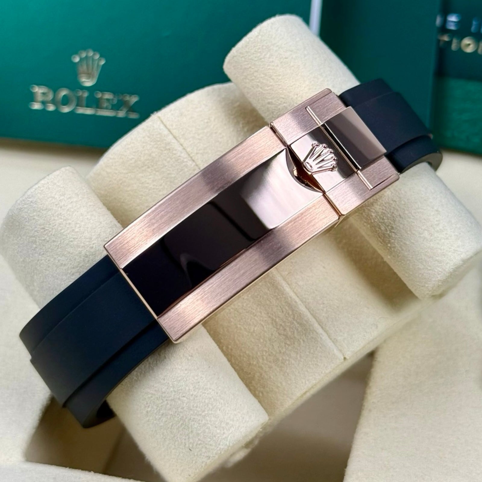 ROLEX DAYTONA OYSTERFLEX ROSÉGOLD SUNDUST 126515LN 07/2025 NEU FULLSET