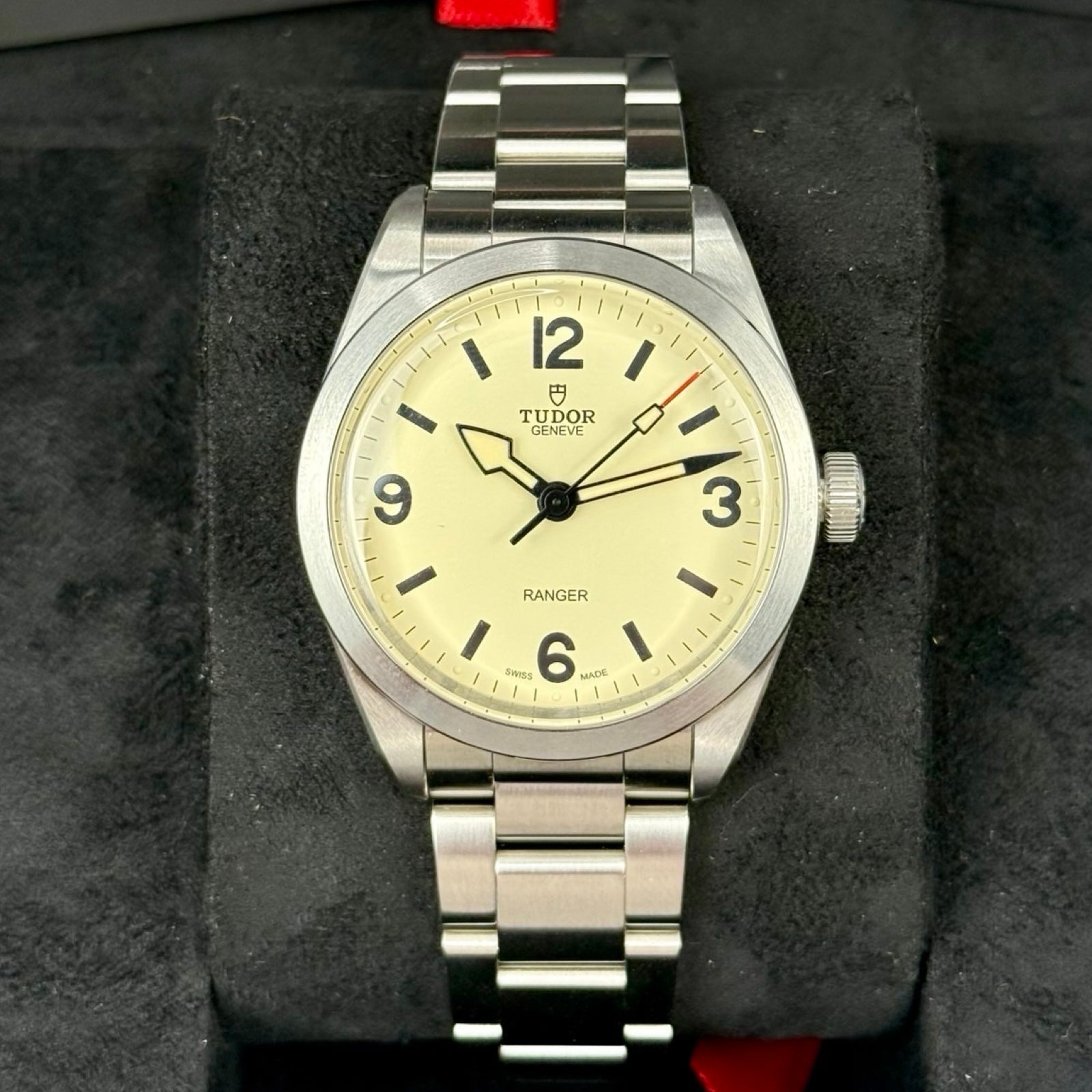 Tudor Ranger Ref. M79950-0008 Beige – Neu, Fullset 03/2026 | Finer Things