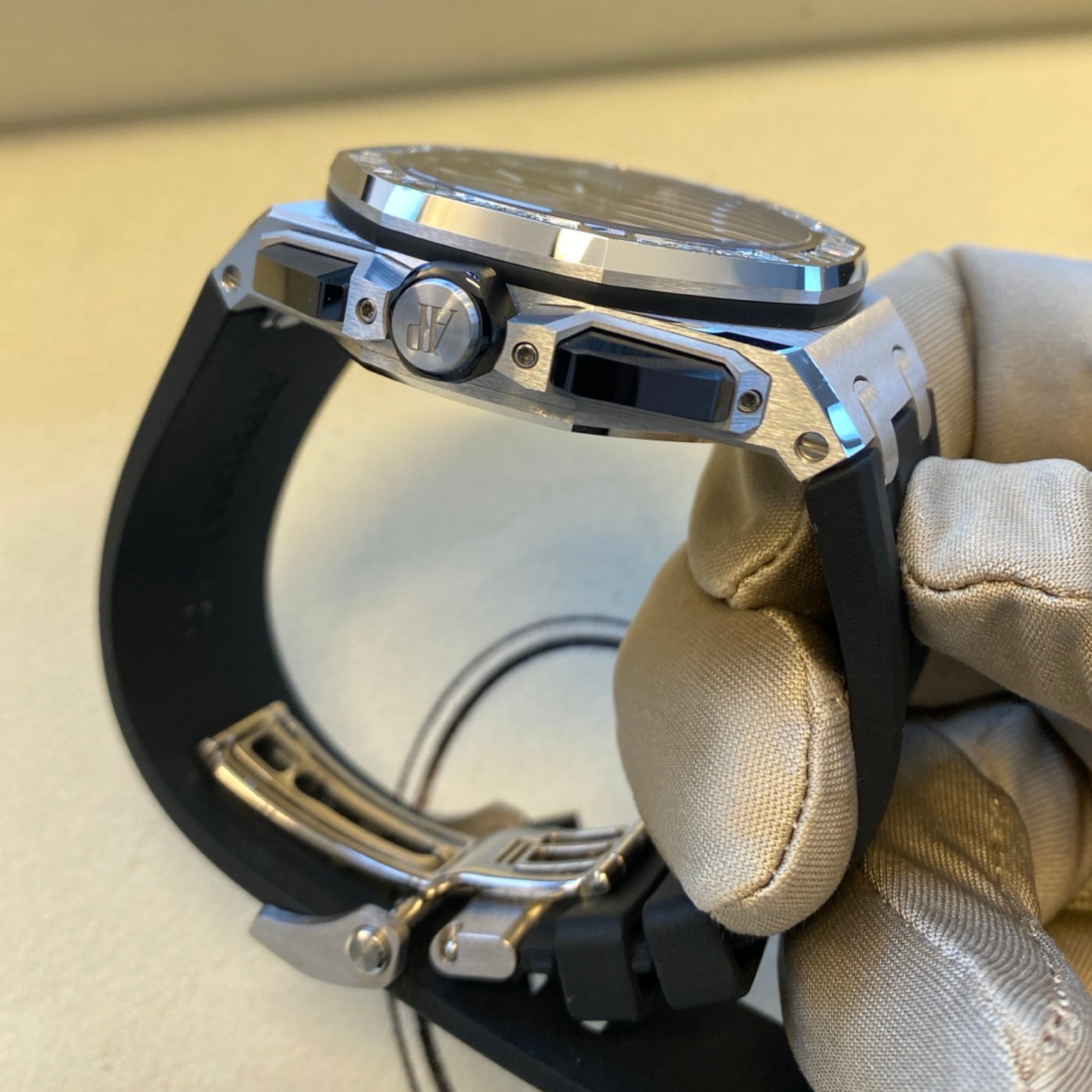 AUDEMARS PIGUET ROYAL OAK OFFSHORE CHRONOGRAPH 26424BC.ZZ.D002CA.01 01/2023 FULLSET