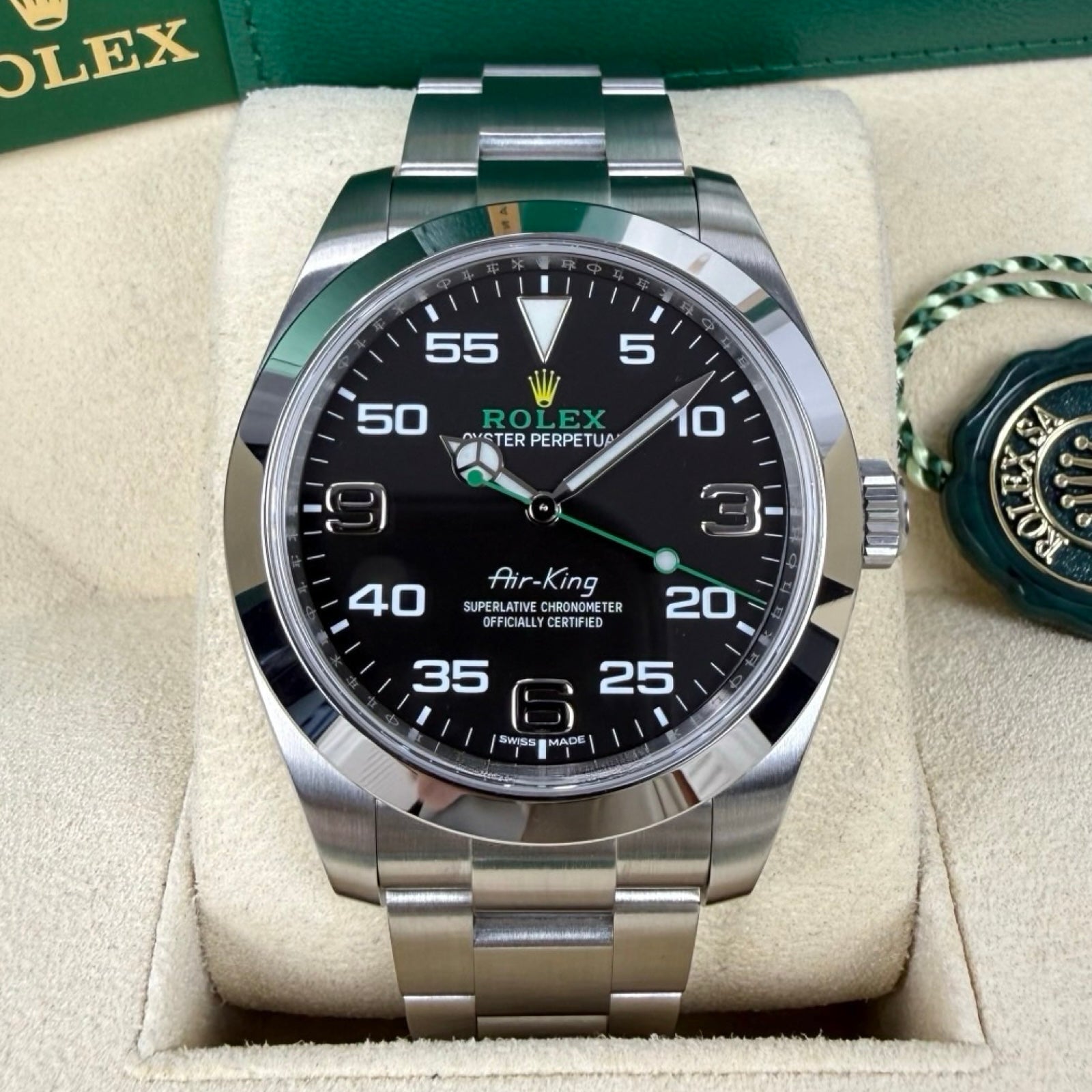 ROLEX SUBMARINER NO DATE 124060 2024 NEW FULLSET STICKERS