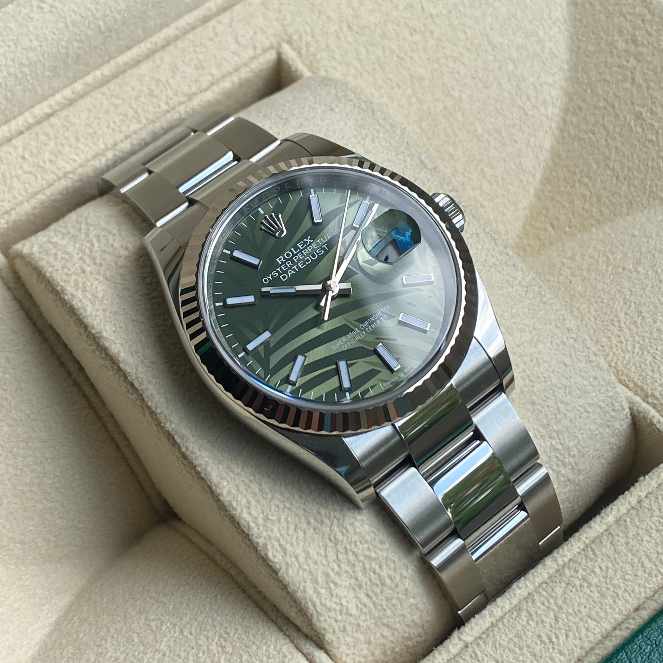 ROLEX DATEJUST 36 126234 2023 PALM FULLSET