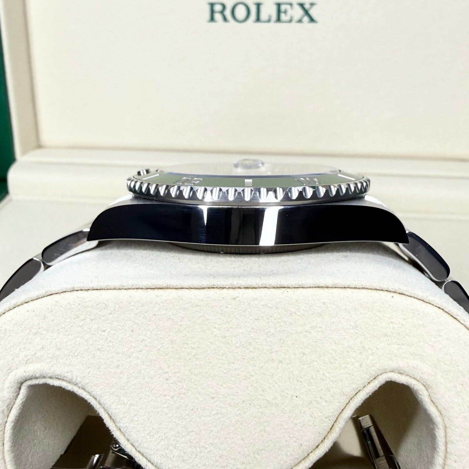 ROLEX SUBMARINER DATE 126610LV "STARBUCKS" 08/2025 LC100 NEW FULLSET