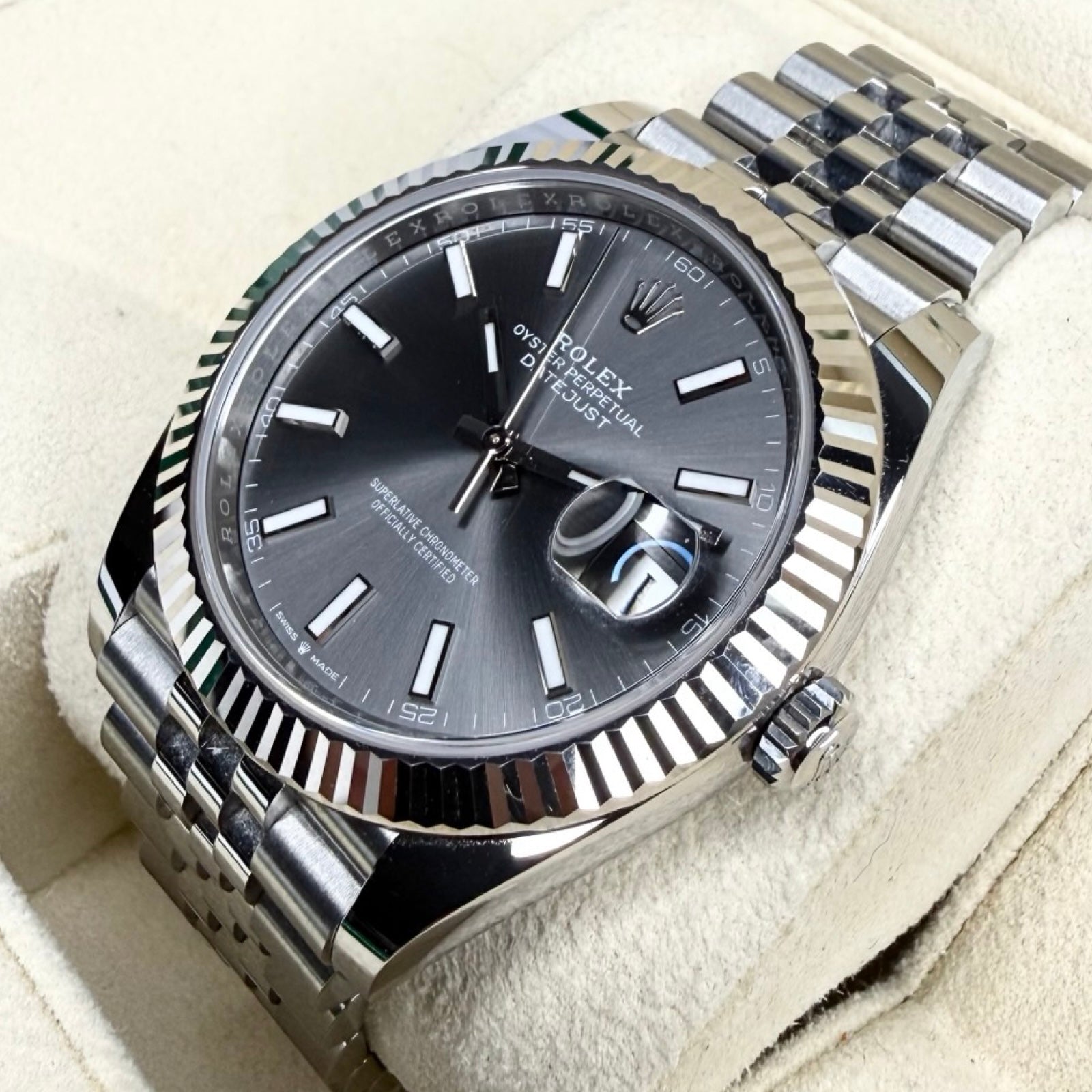 ROLEX DATEJUST 41 126334 RHODIUM GRAU JUBILEE 09/2024 FULLSET