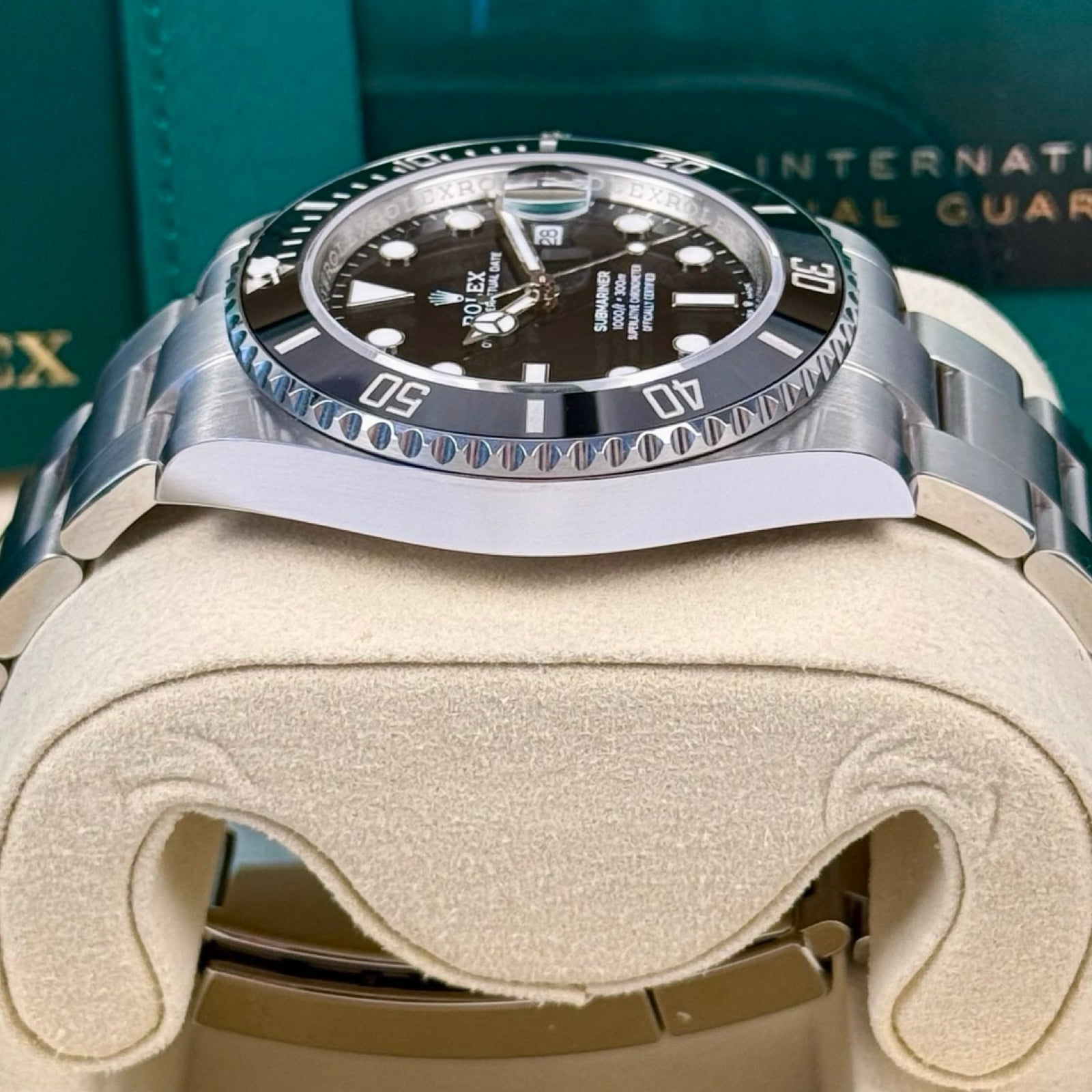 ROLEX SUBMARINER DATE 126610LN 01/2026 NEU FULLSET