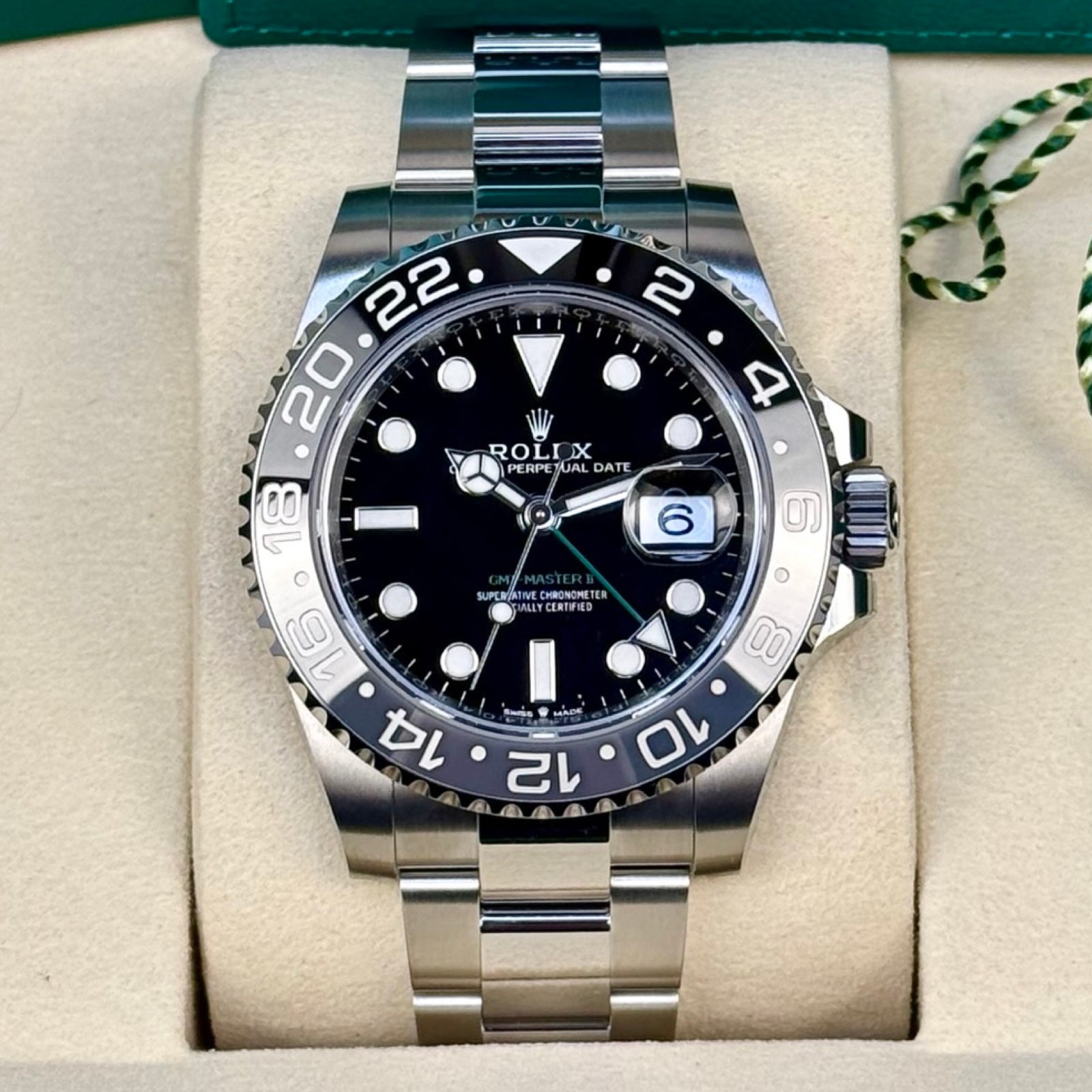 ROLEX GMT-MASTER II 126710GRNR OYSTER "BRUCE WAYNE" 01/2026 NEU FULLSET