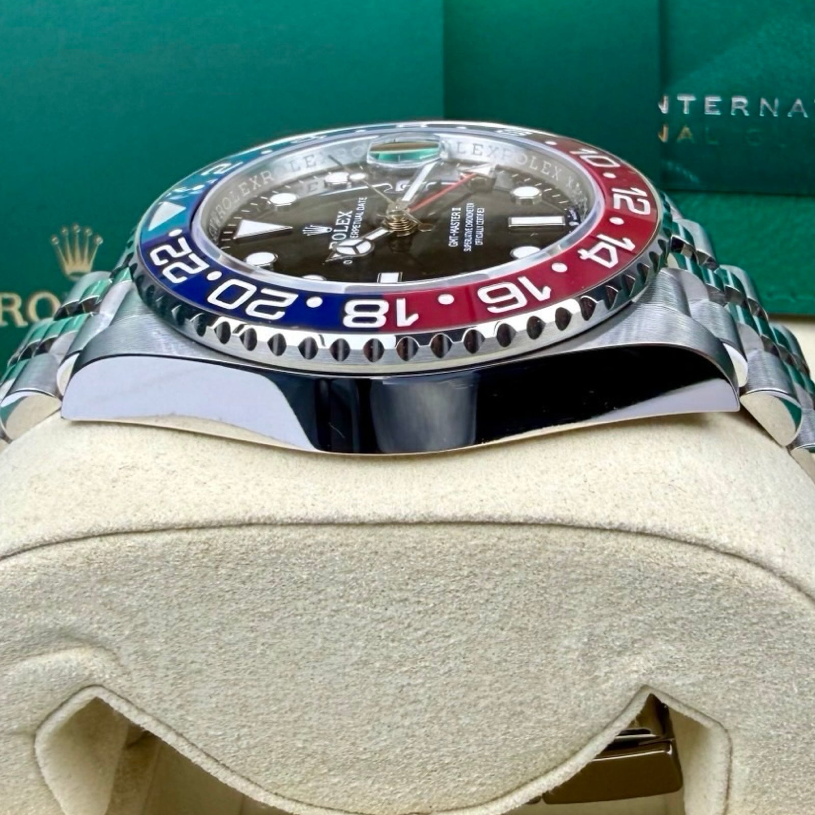 ROLEX GMT-MASTER II PEPSI 126710BLRO JUBILEE 2024 NEW FULLSET 