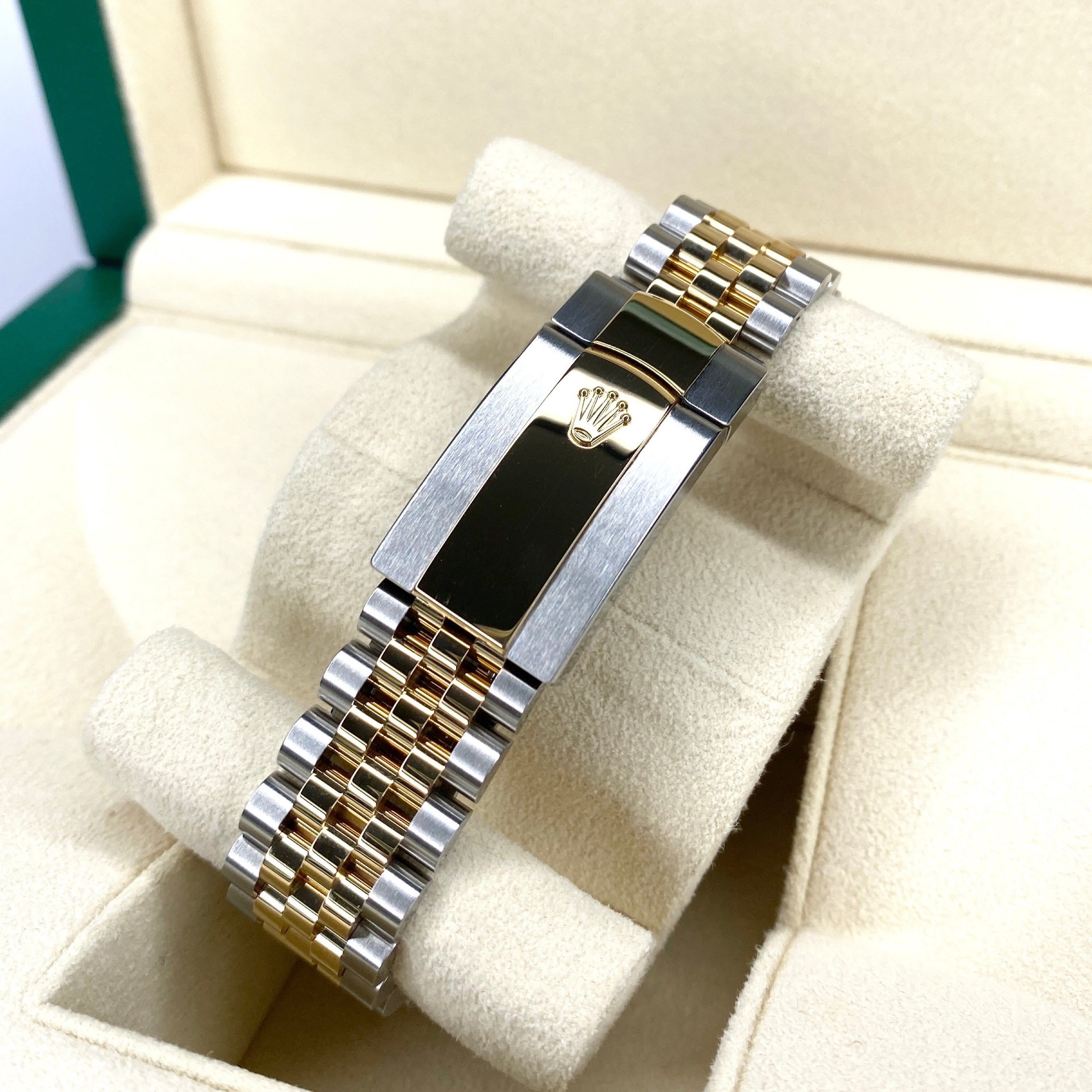 ROLEX DATEJUST 41 126334 2023 AZZURO FULL SET