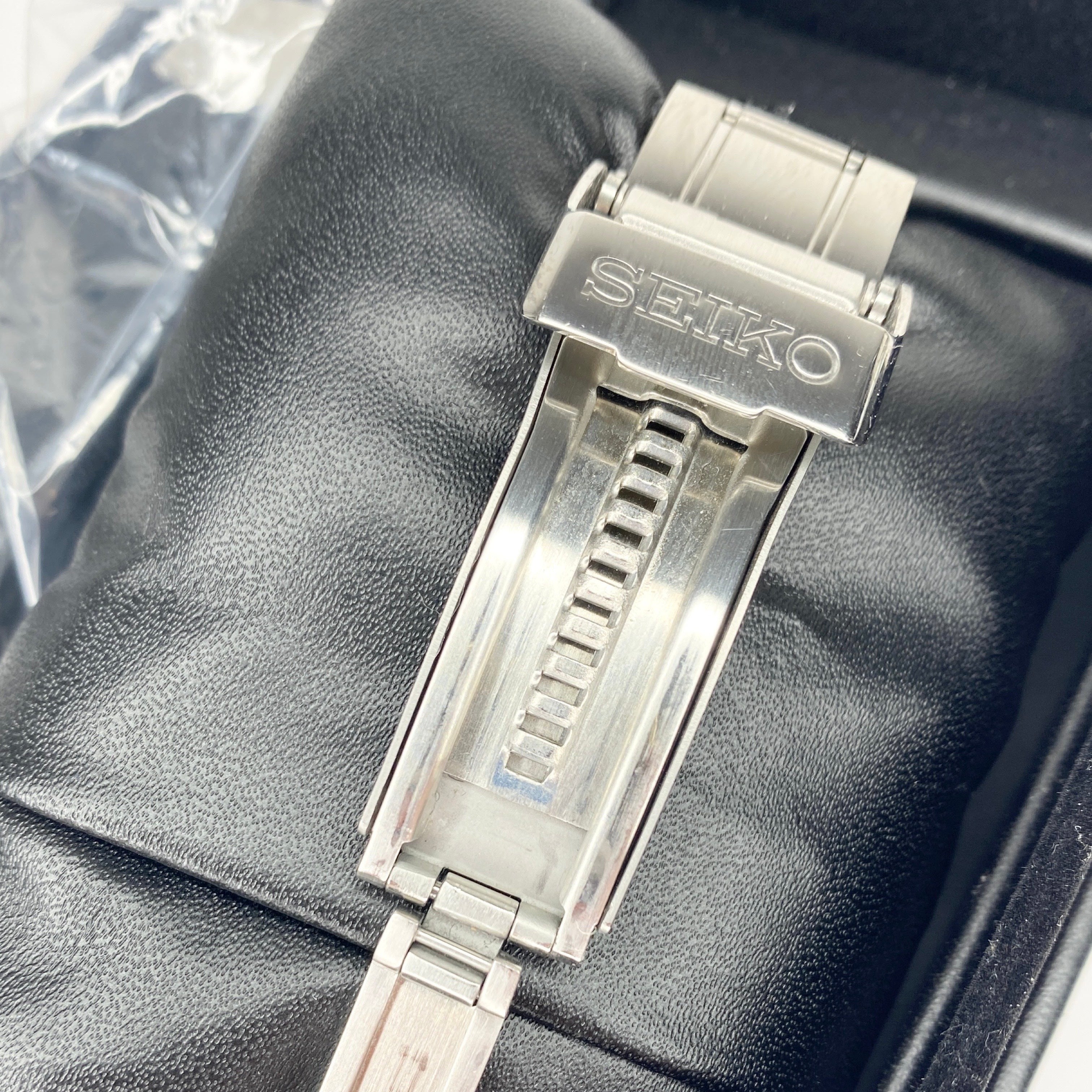 ROLEX SUBMARINER NO DATE 124060 2024 NEW FULLSET STICKERS 