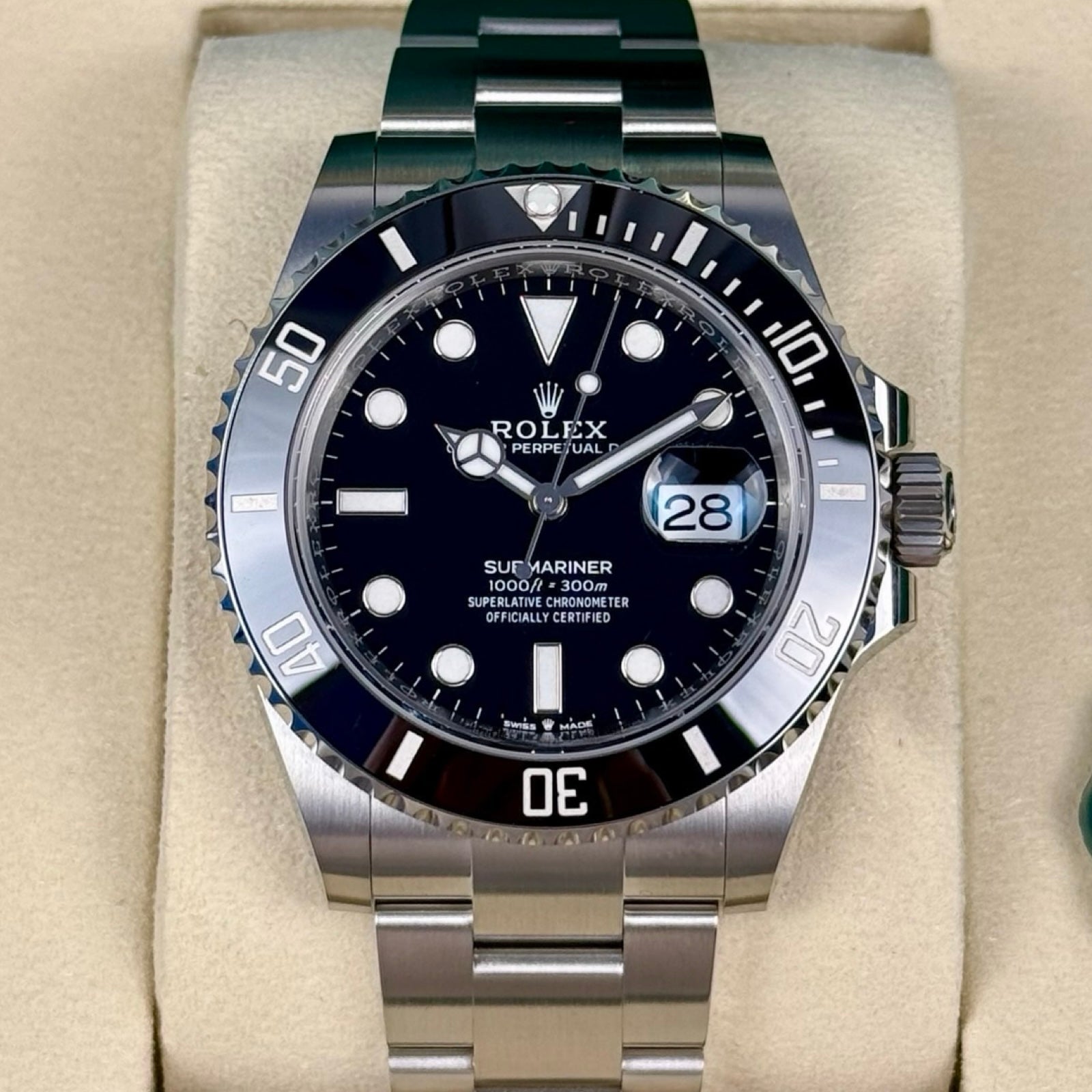 ROLEX SUBMARINER DATE 126610LN 01/2026 NEU FULLSET
