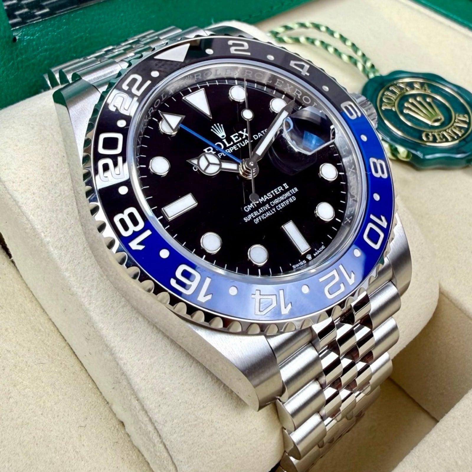 ROLEX GMT-MASTER II 126710BLNR BATGIRL 11/2025 NEU FULLSET