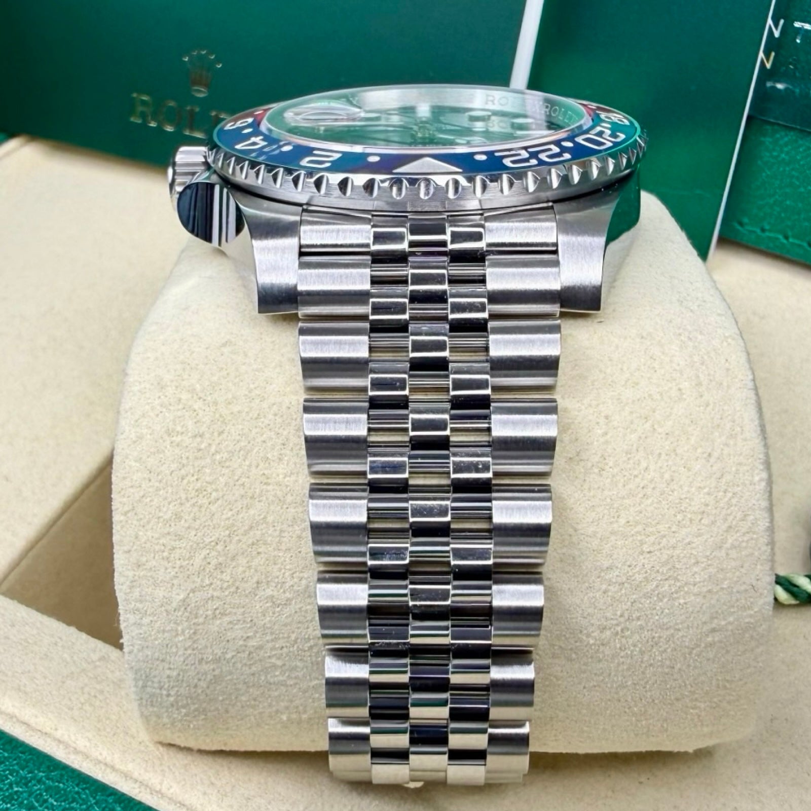 ROLEX GMT-MASTER II PEPSI 126710BLRO JUBILEE 2024 NEW FULLSET 