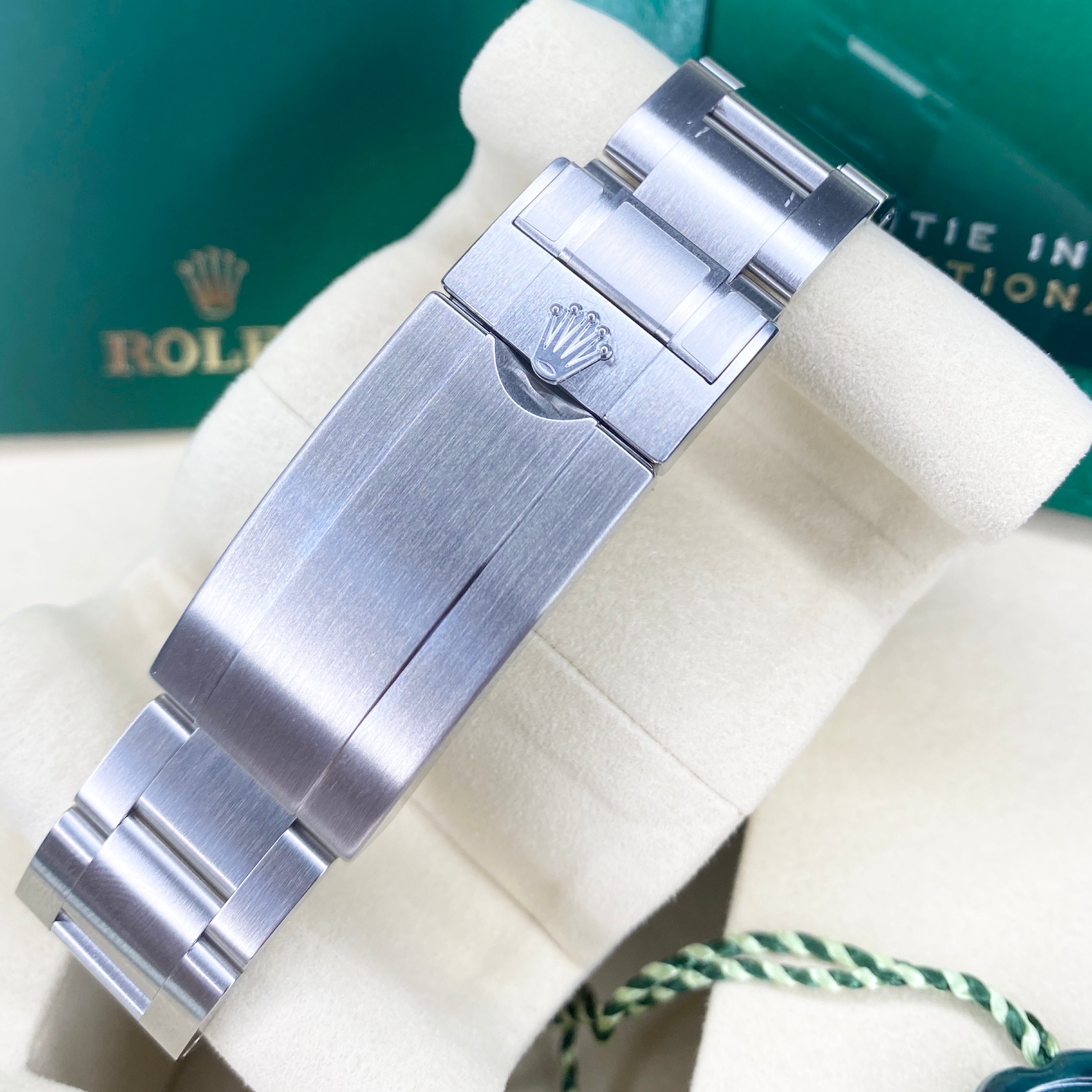 ROLEX SUBMARINER DATE 126610LV "STARBUCKS" 08/2025 LC100 NEU FULLSET