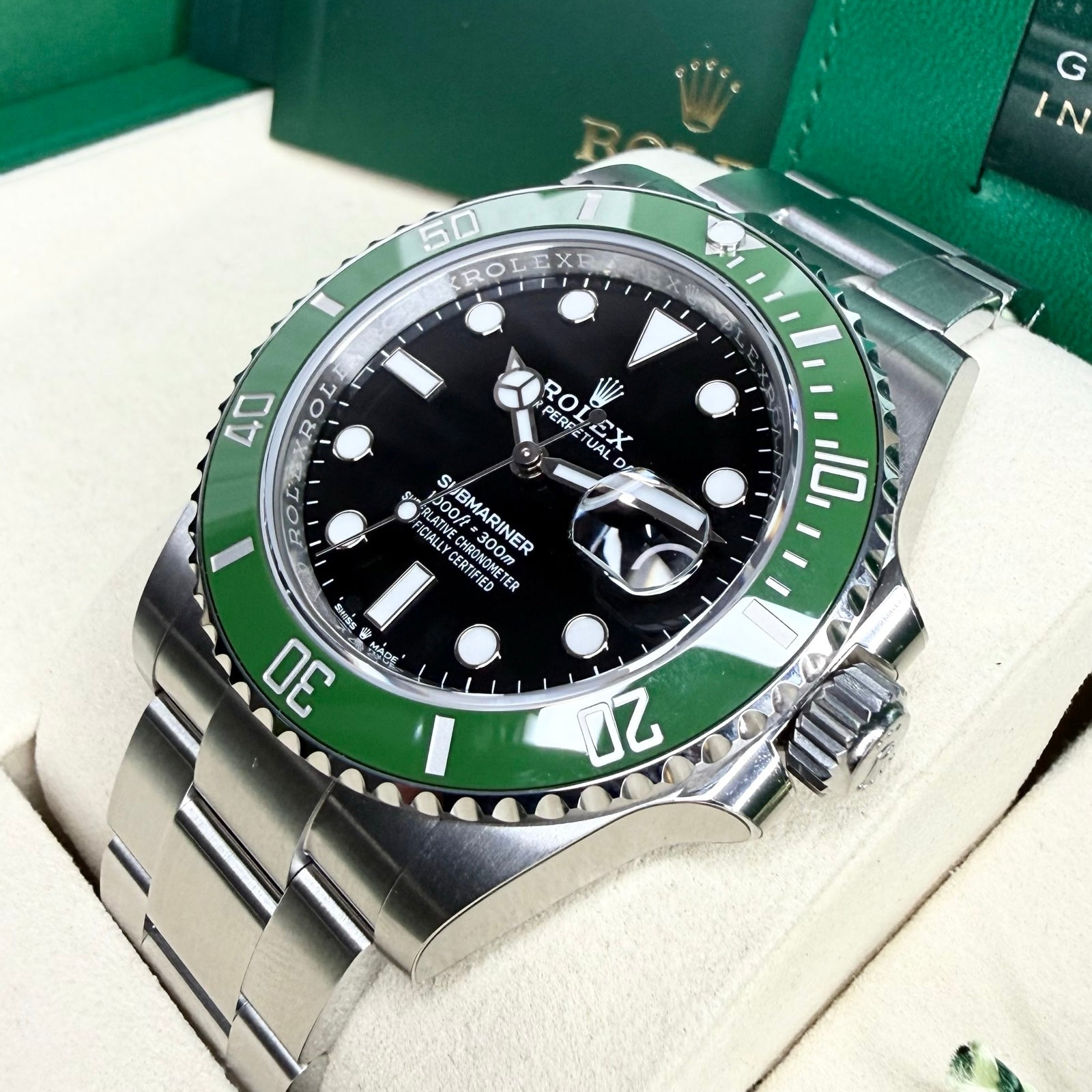 ROLEX SUBMARINER DATE 126610LV "STARBUCKS" 08/2025 LC100 NEW FULLSET