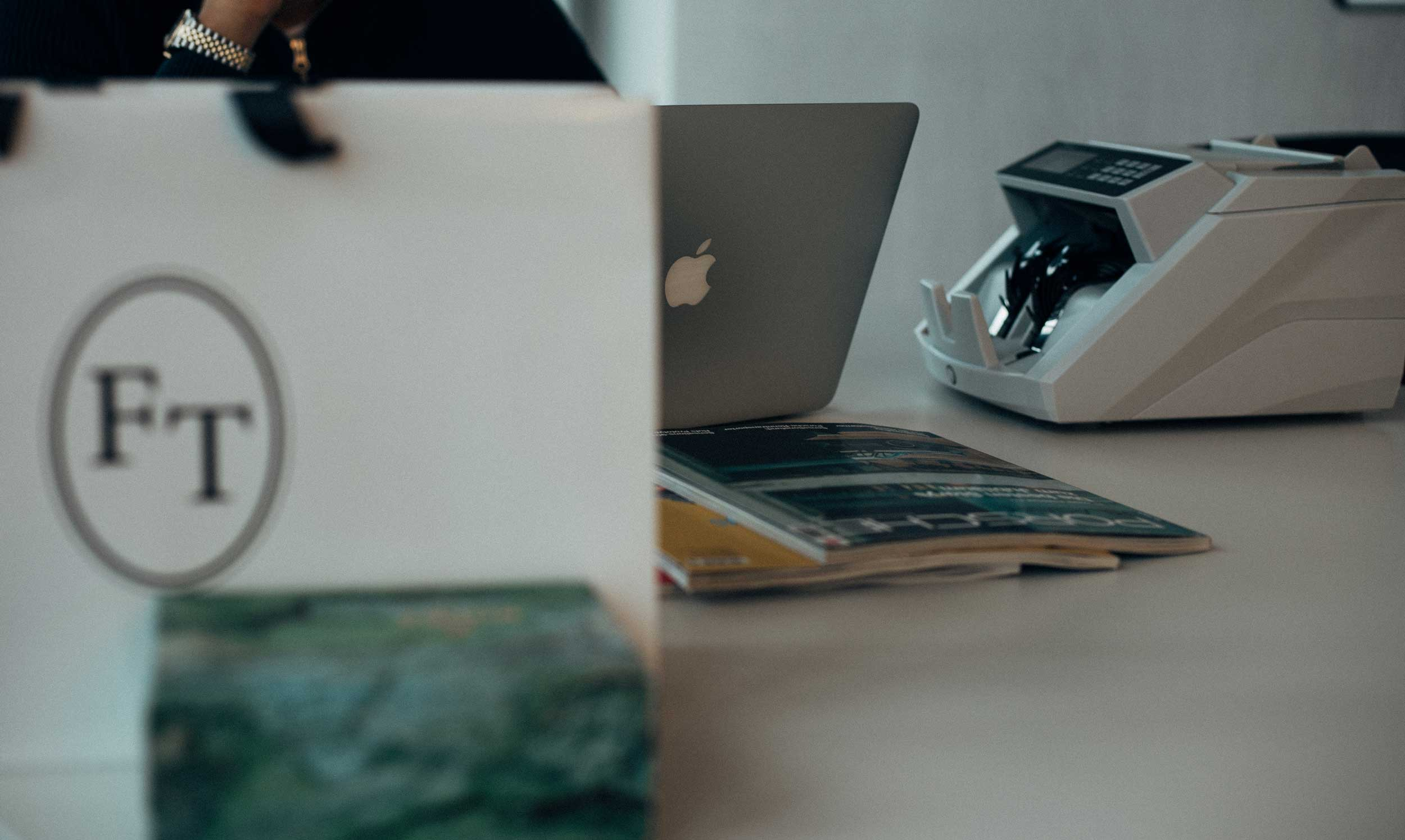 WIR SUCHEN IHRE LUXUSUHR