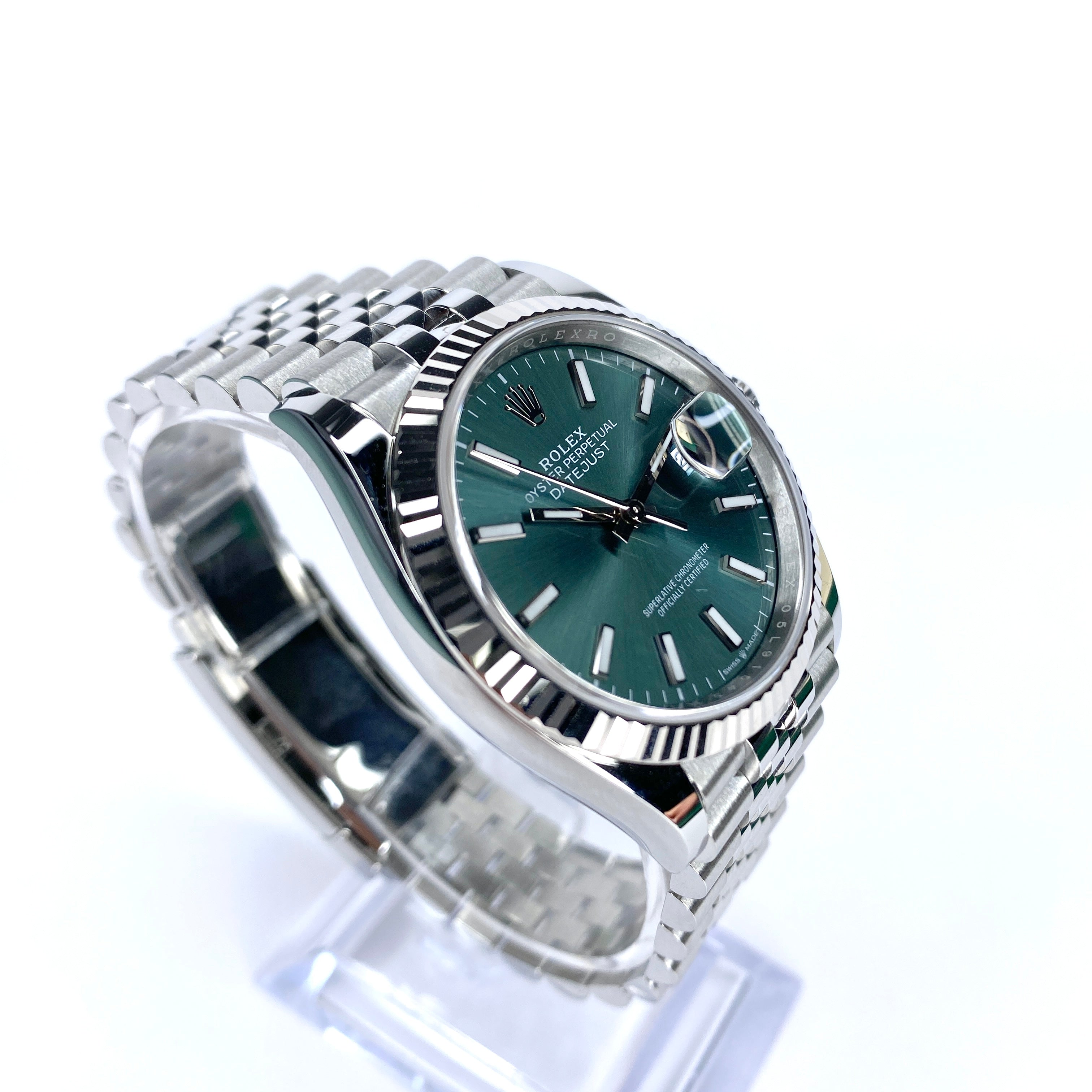 ROLEX DATEJUST 36 126234 2024 GRÜN MINT FULLSET